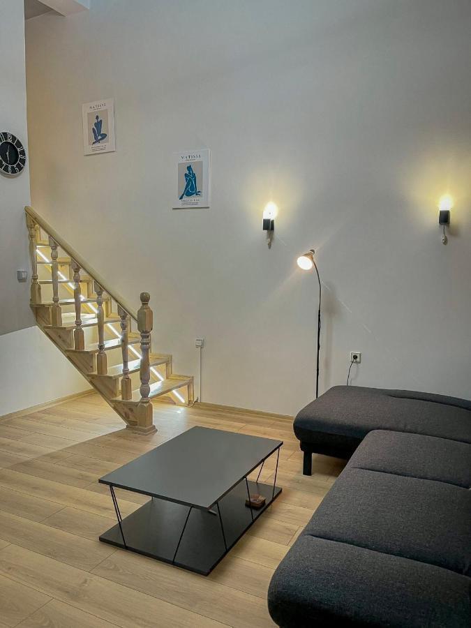 Guest House Dashi Gjirokaster Bagian luar foto